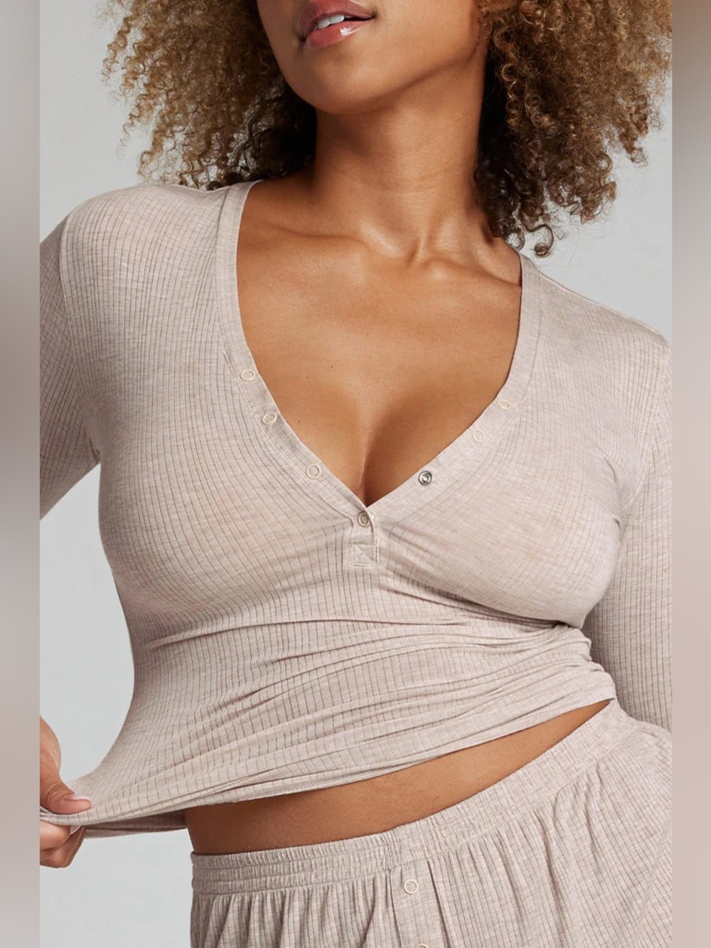 Negative Whipped Henley in Sand Size S